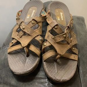 Leather sandals